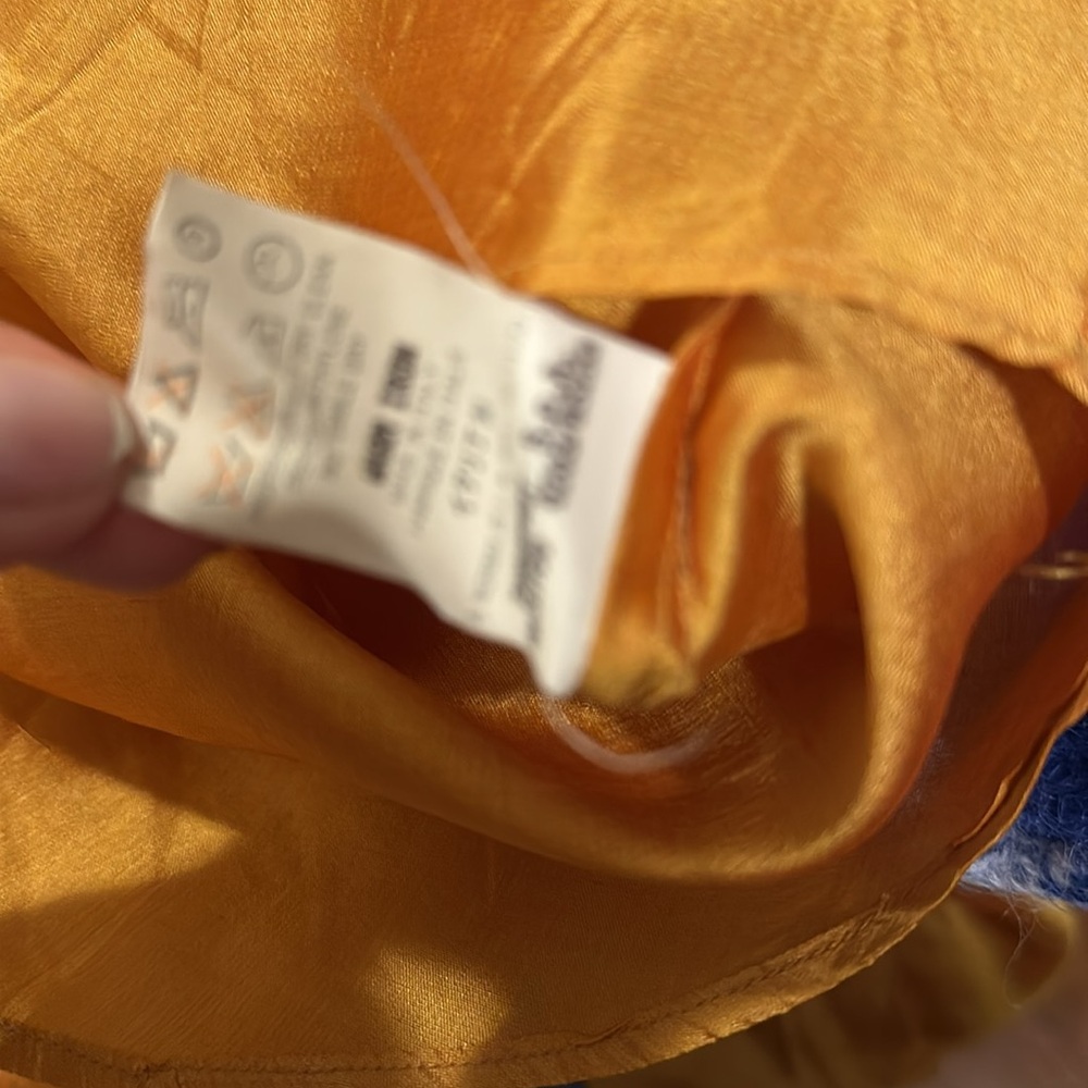 Romeo Gili silk Gold Blouse - Picture 10 of 11